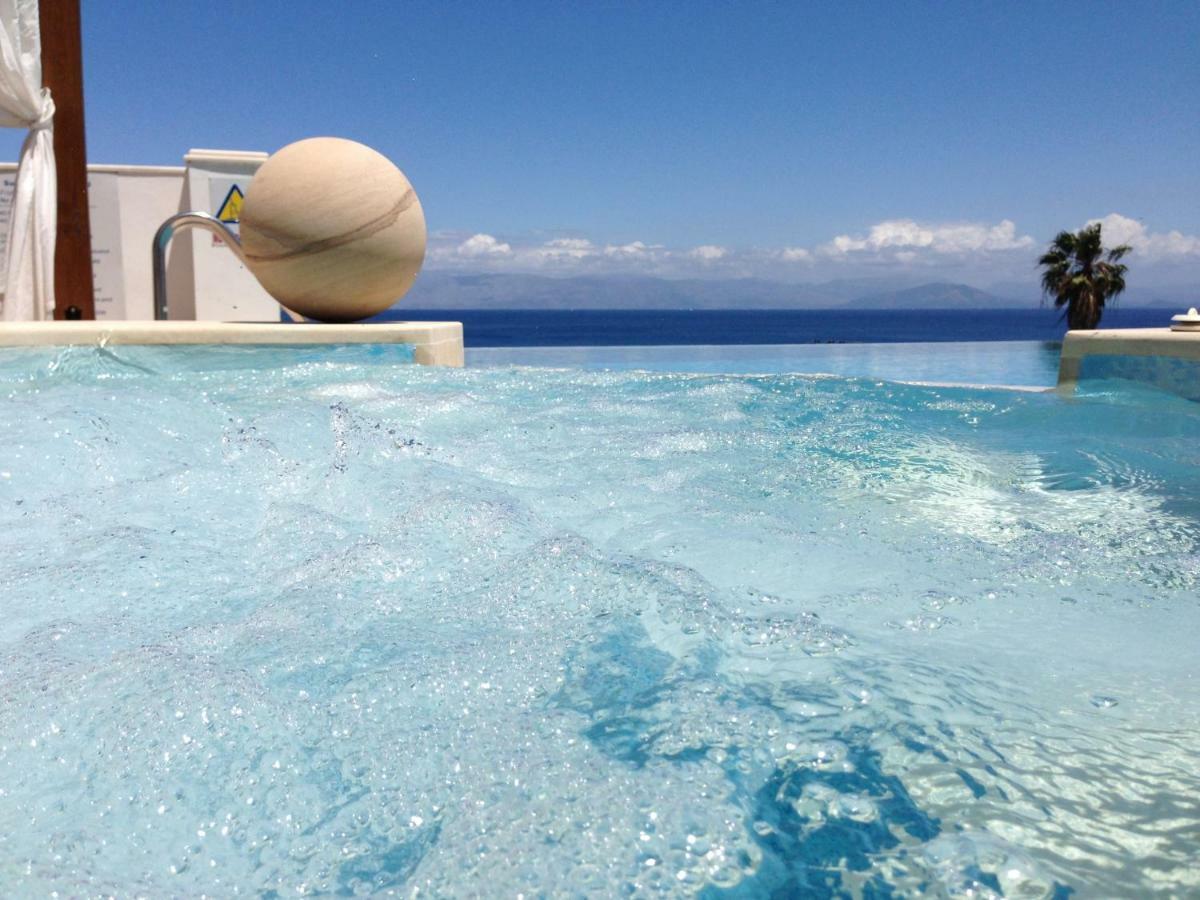 Ionian Pearl Luxury Spa Villa Mesongi Exterior photo